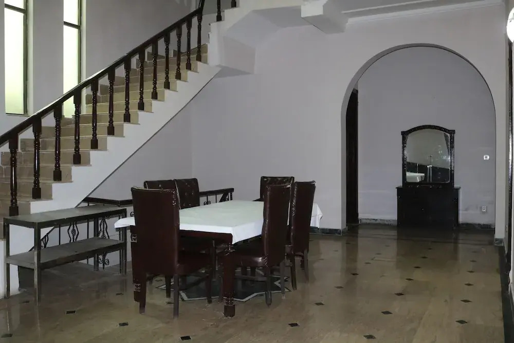 Overseas Guest House