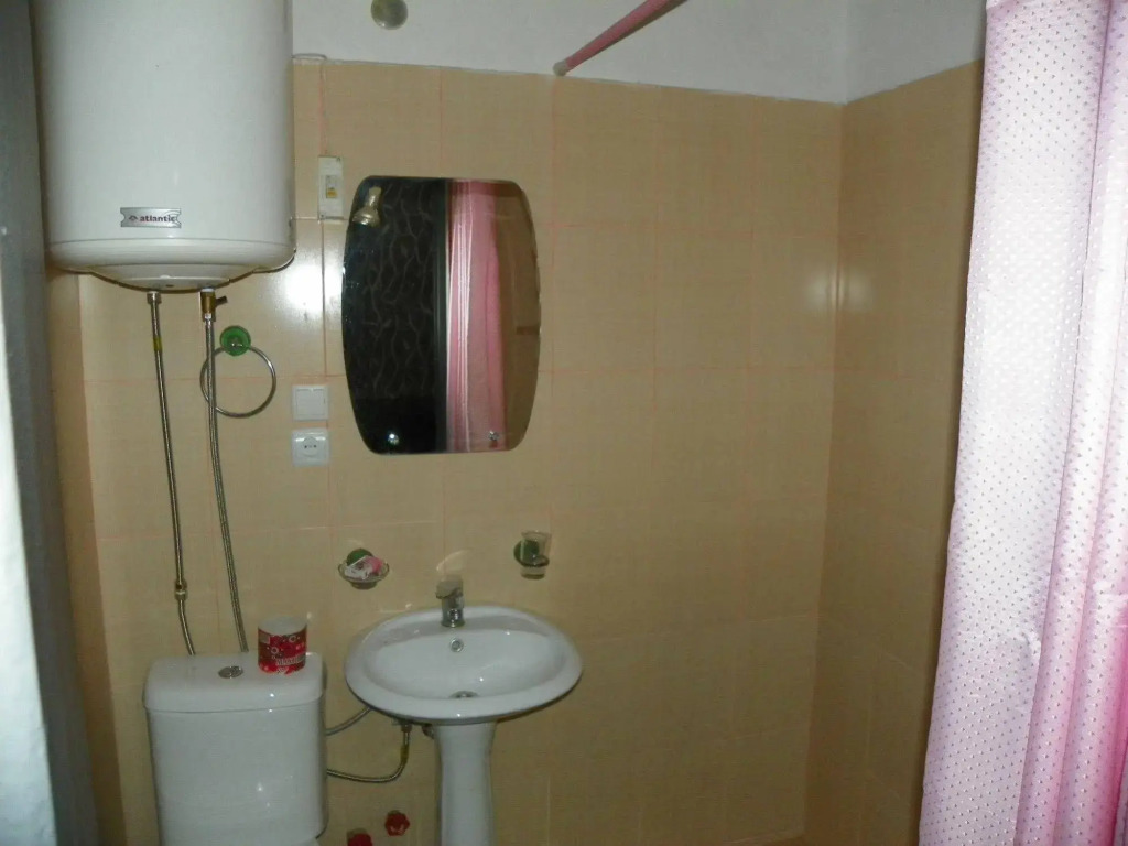 Hereti Hotel