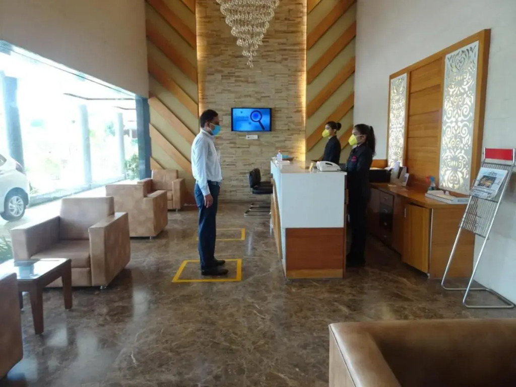 Hotel Kanha’s Palm Springs