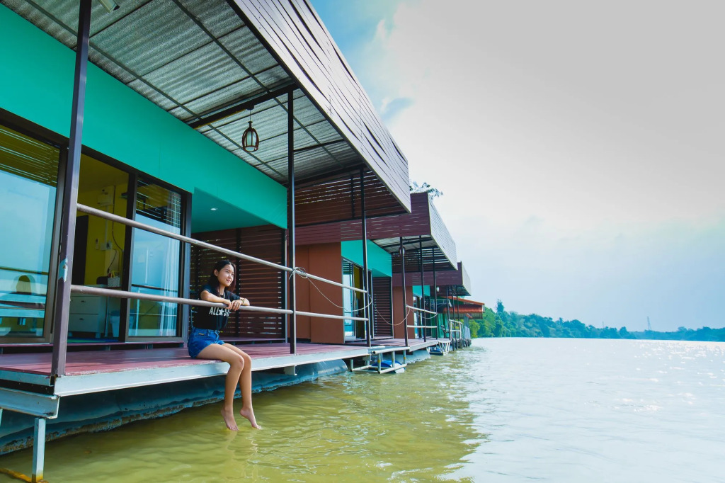 Neenlawat Riverside