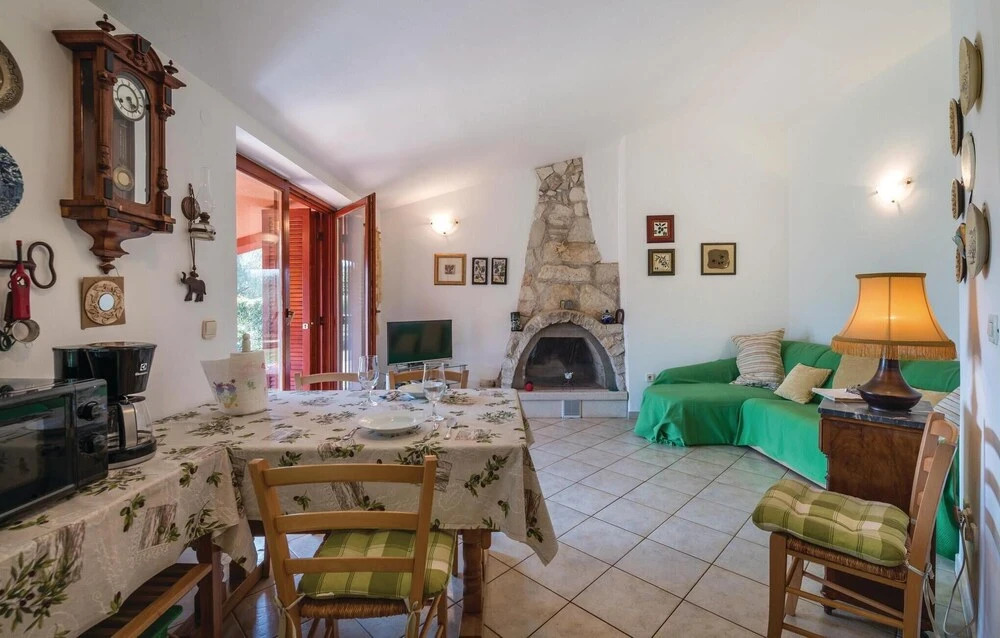 Amazing Home in Medulin With Wifi and 1 Bedrooms