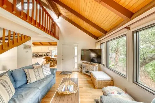 Treeloft Cottage 809