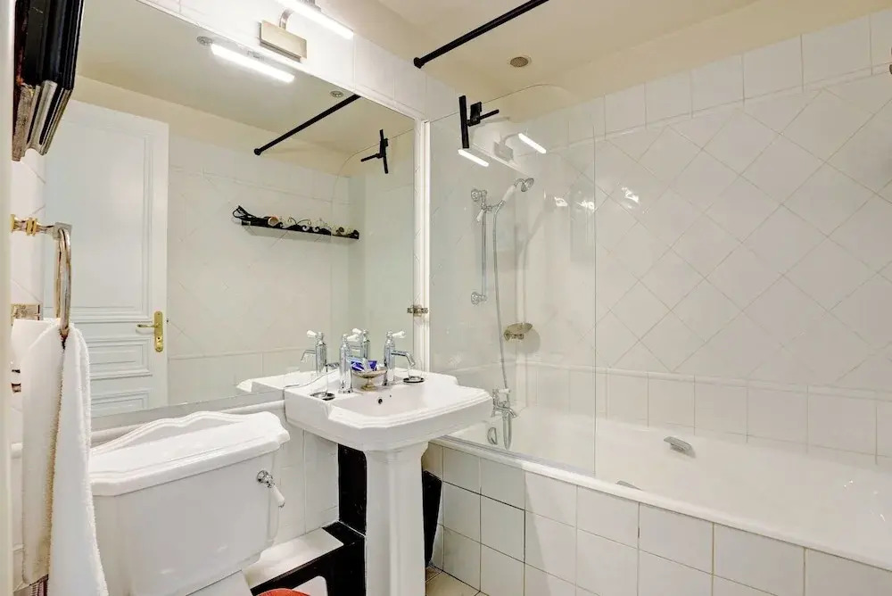 Charming Apartment - 4BR -10p- Madeleine