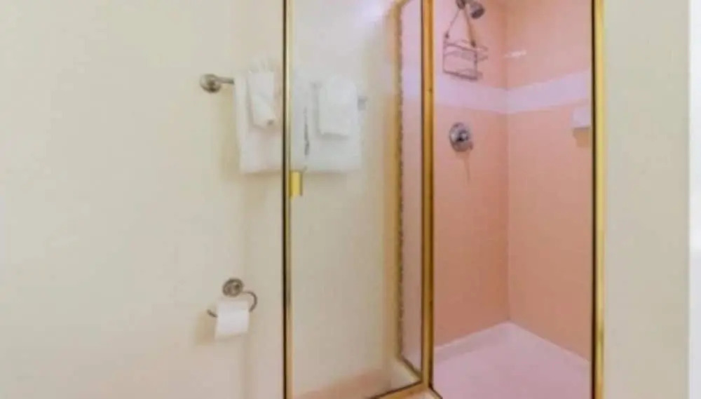 Lovely 2 Bedroom 2 Bathroom Apartment in the Nation s Capital 4 Guests