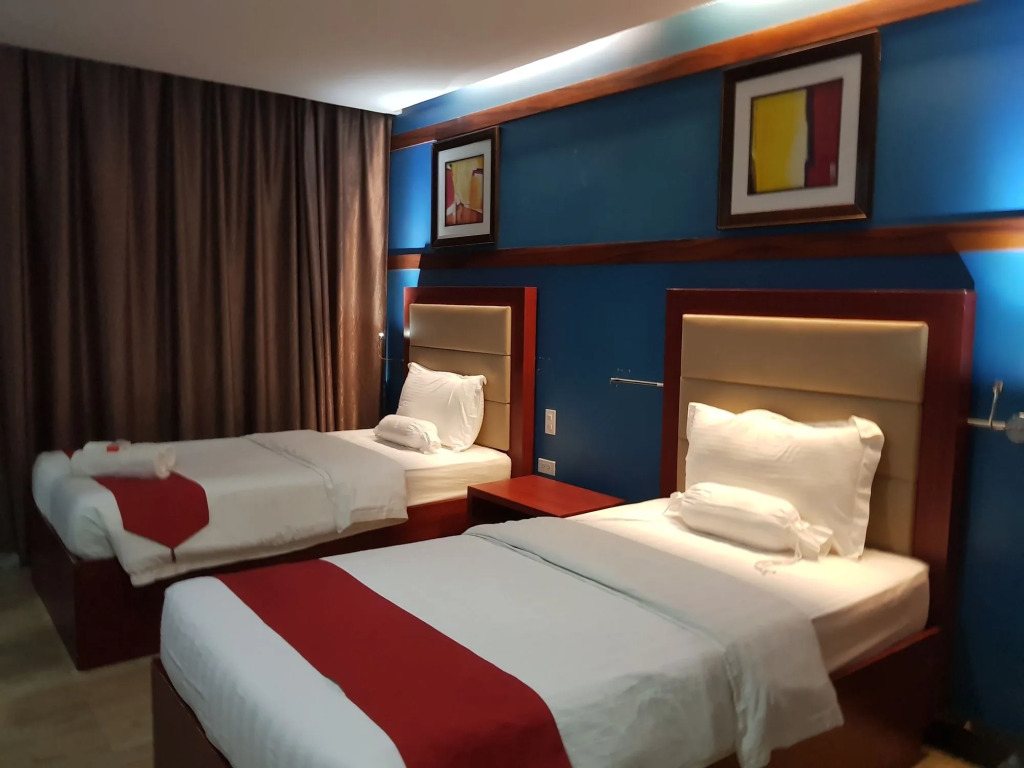 Cherry Midtown Hotel