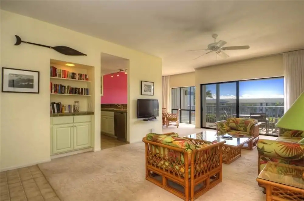 Regency 823 Condo