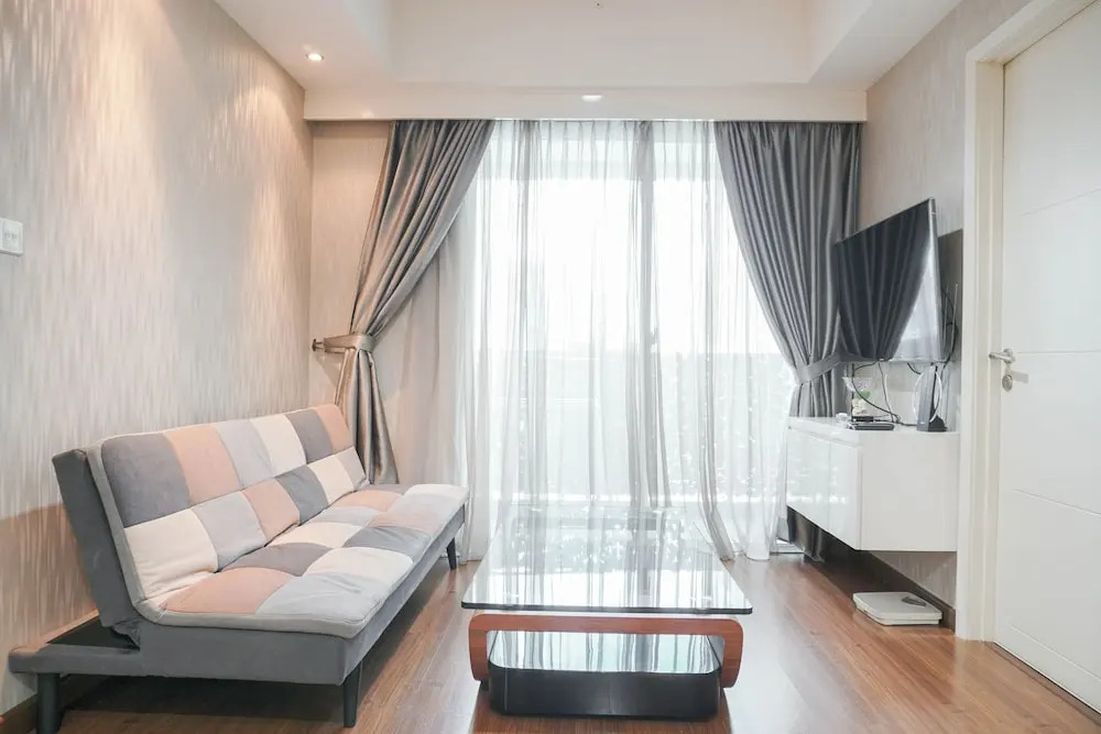 Stunning And Strategic 2Br Apartment At Casa Grande Residence