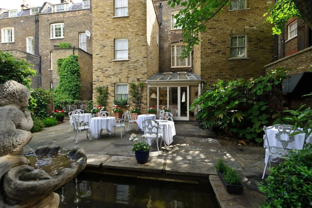 The Academy - Small Luxury Hotels of the World