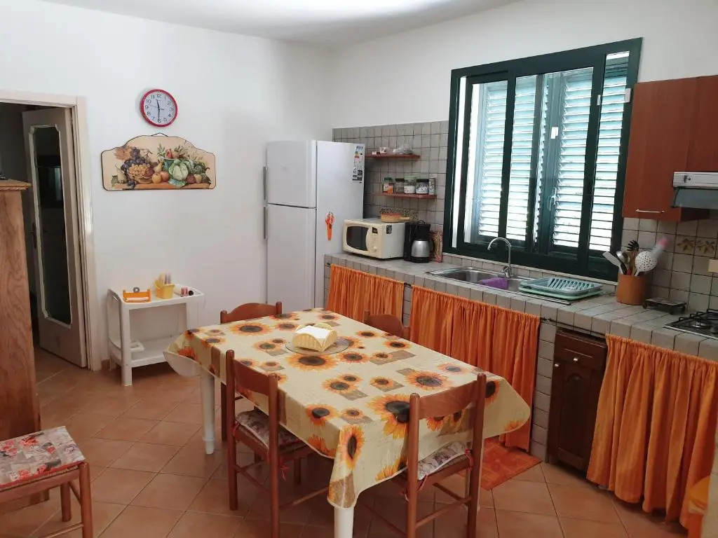 Country house and sea in Sicily