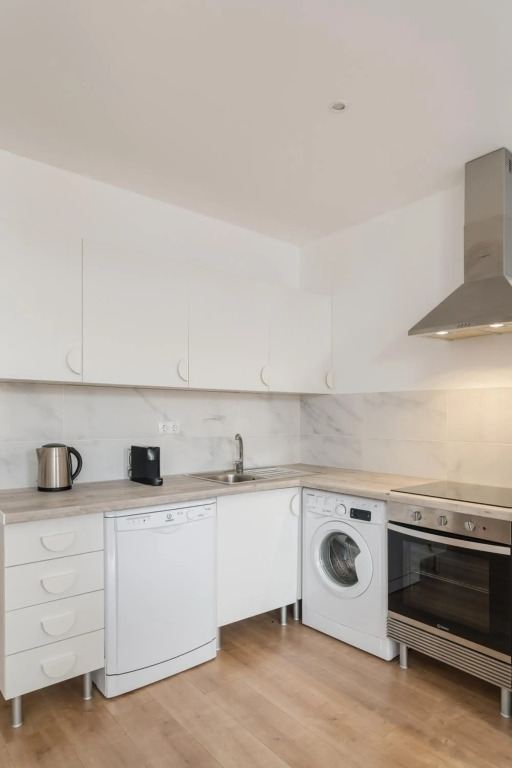 Casa Boma Lisboa - Sunny Apartment with Private Balcony and Panoramic Bridge View - Ajuda I
