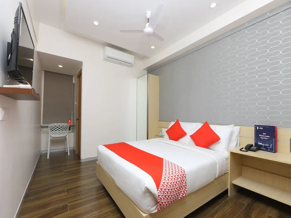 OYO 12236 The Pearl