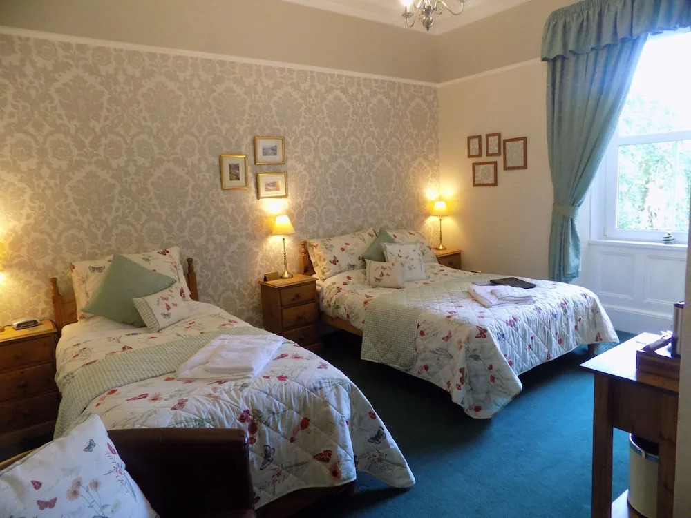 Glendale Guest House