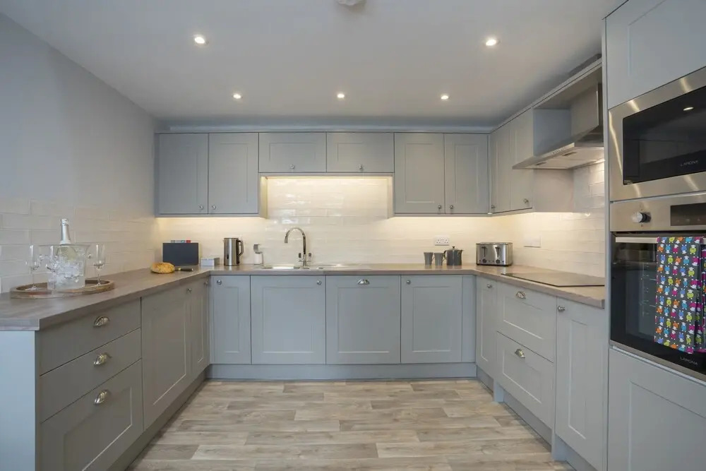 Church View - Spacious 2 Bedroom - 2 Bathroom - Property - Outdoor Terrace