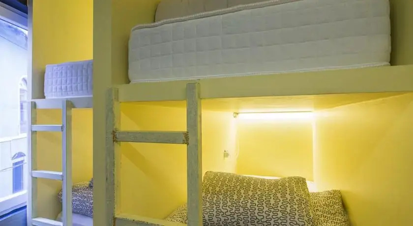 Haus Capsule Galata