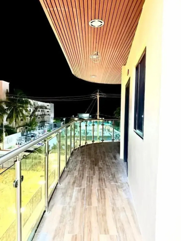 Hotel Sea Queen Suite & Golf Cart Rental