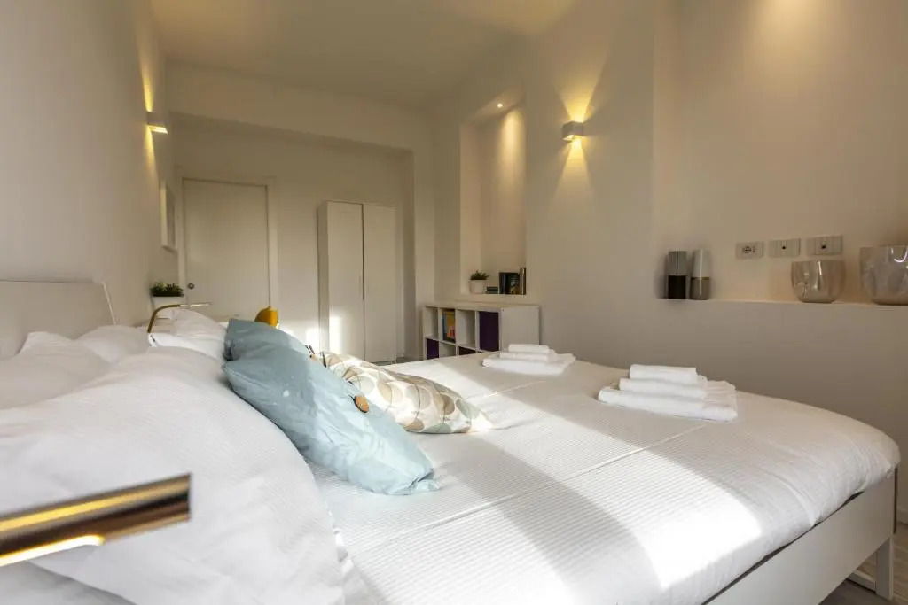Maciachini Bright Apartment R&R