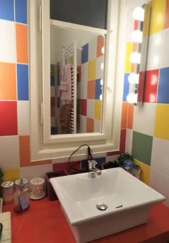 Rainbow Pearl Apartment at St Stephen s Basilica