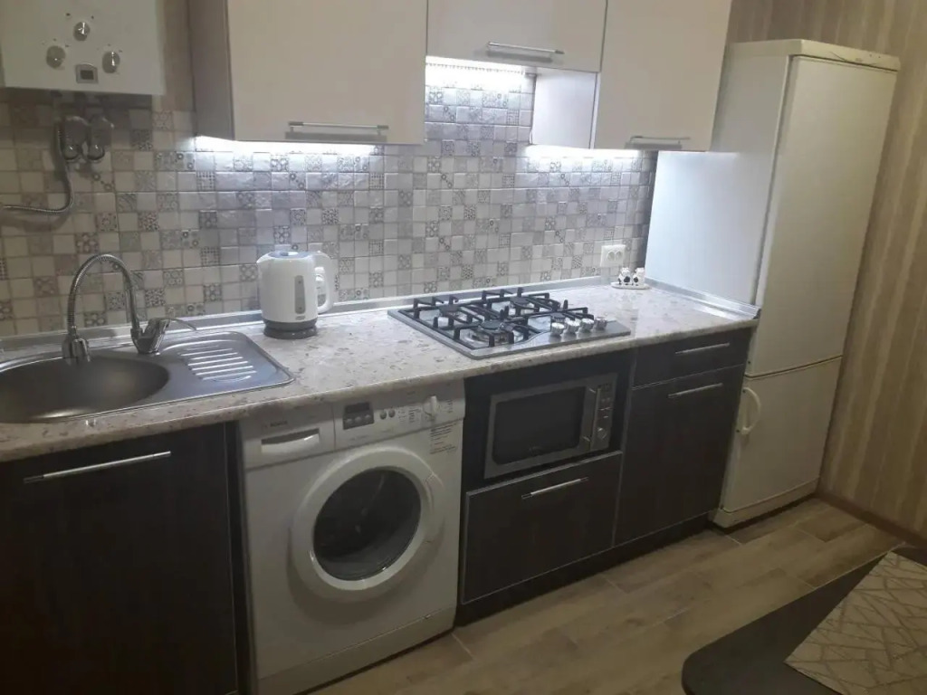Apartment 30 m2 on Sergei Esenin 11