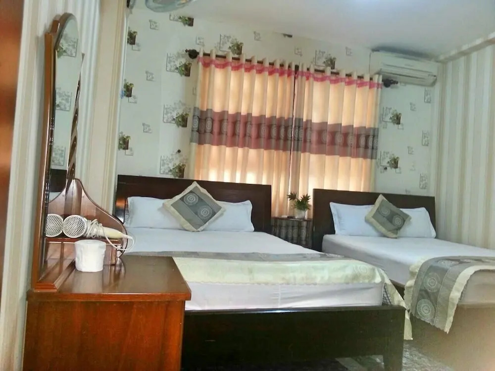 SaiGon CoZy II Hotel