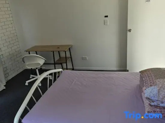 Sunnybank Hills Home - Near Shopping & Dining
