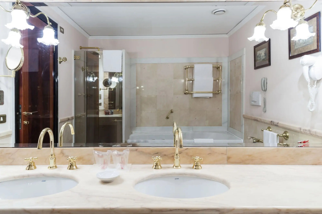 Отель Doria Grand Hotel