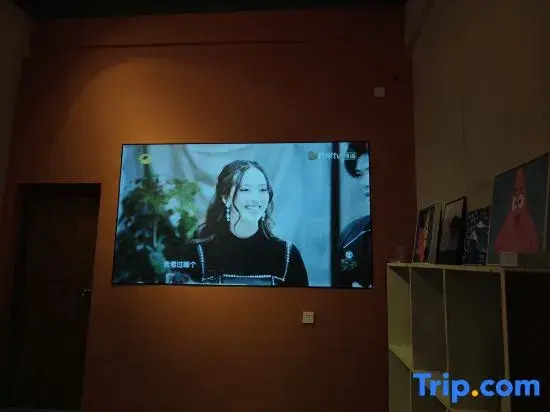 Jianju Zero Distance Li River Homestay (Guilin High-Speed Railway North Station Store)