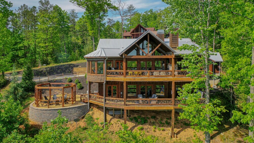 The Smokin' Buck Escape to Blue Ridge