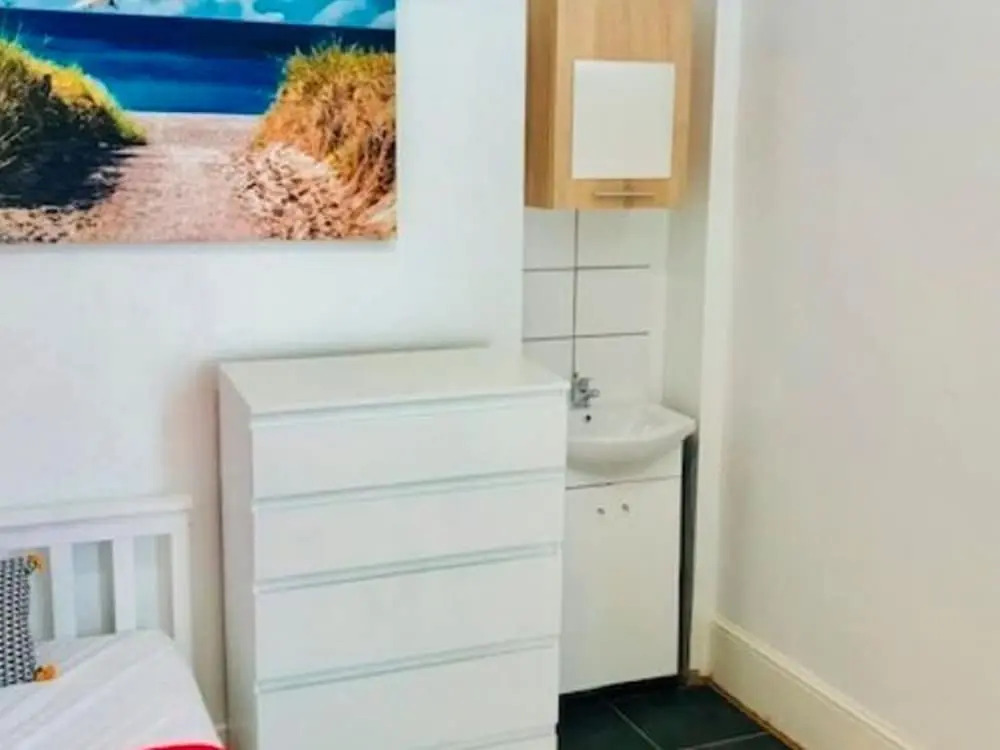 Simplistic Apartment in Bournemouth Near the Sea