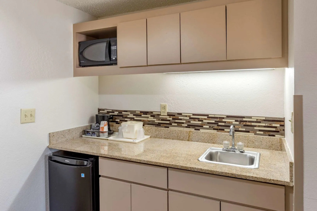 Comfort Inn Greensboro - Kernersville