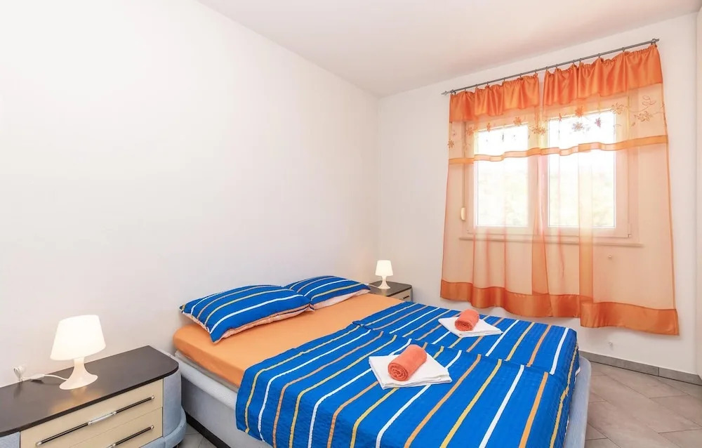 Nice apartment in Novi Vinodolski w/ WiFi and 3 Bedrooms