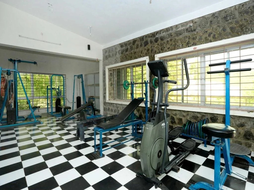 Vihal Estancia Holiday Inn