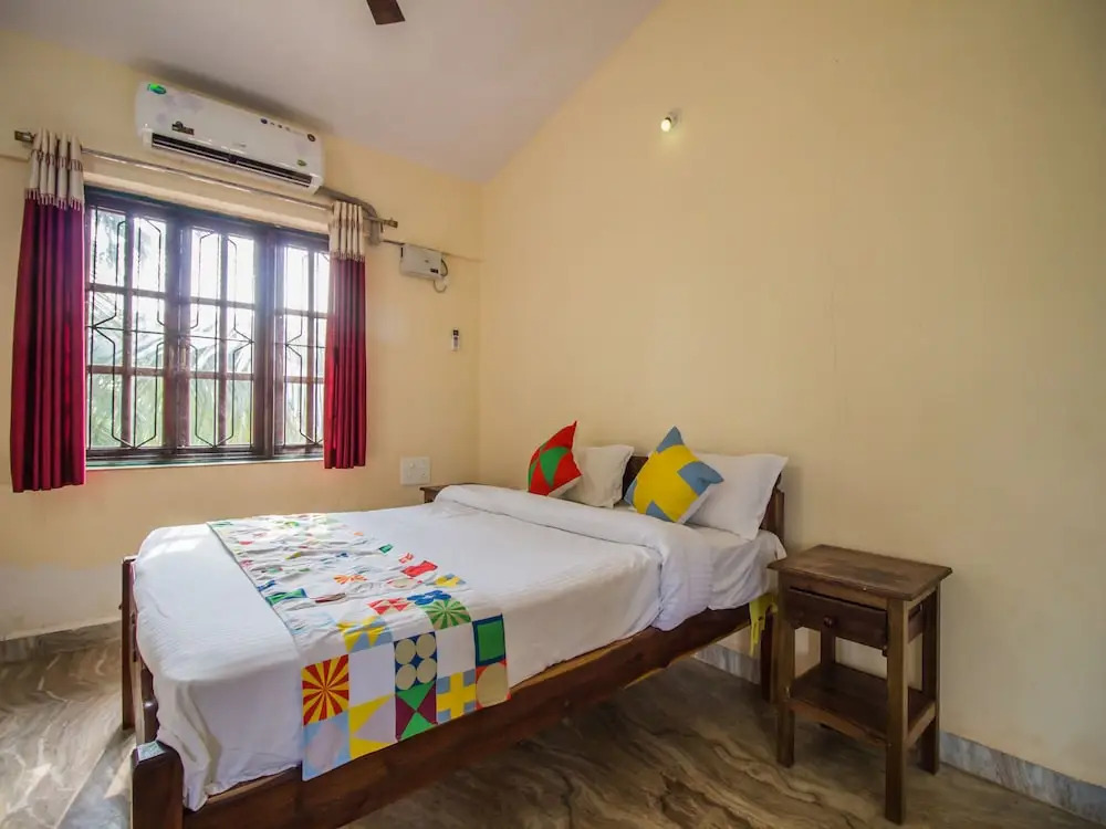 OYO 13358 Home 2BHK Morjim Beach