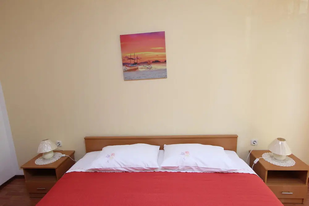 Rooms and Apartment Sanja