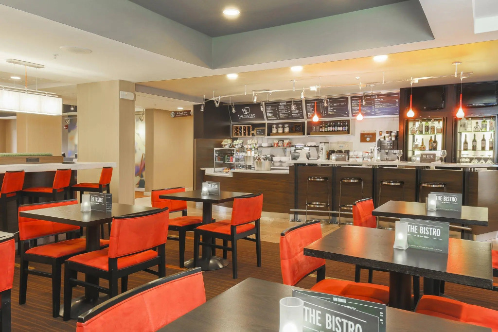 Courtyard by Marriott Topeka
