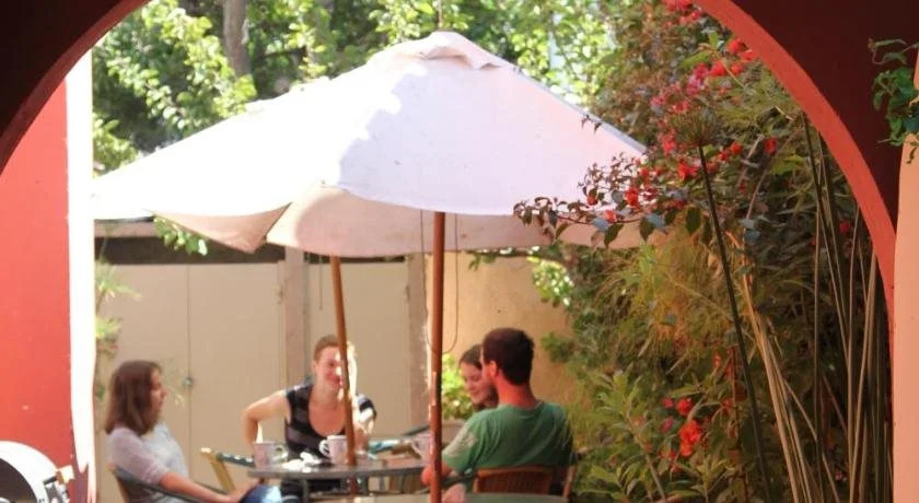 El Arbol Hostel