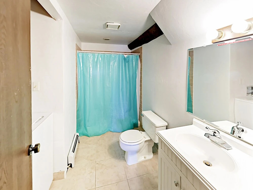 Wildernest Home 6 Bedrooms 3.5 Bathrooms Home