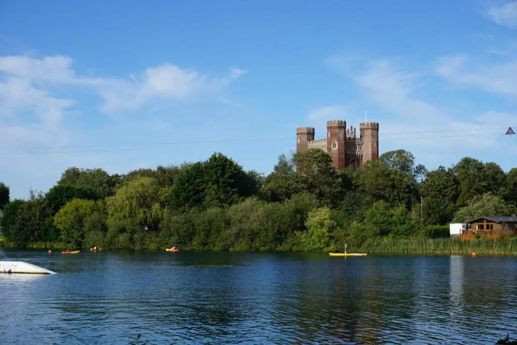 MPoint36 at Tattershall Lakes Hot Tub Lake Views 3 Bedrooms