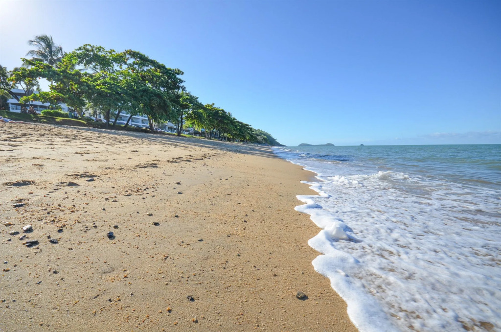 Beachfront Apartments on Trinity Beach