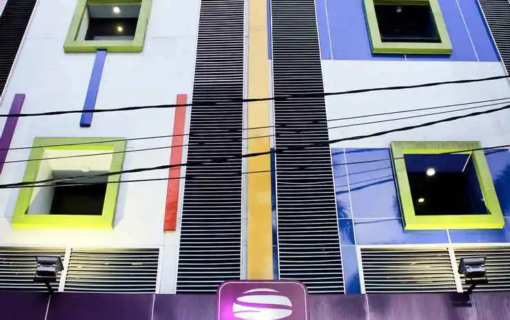 Hotel Sanrina