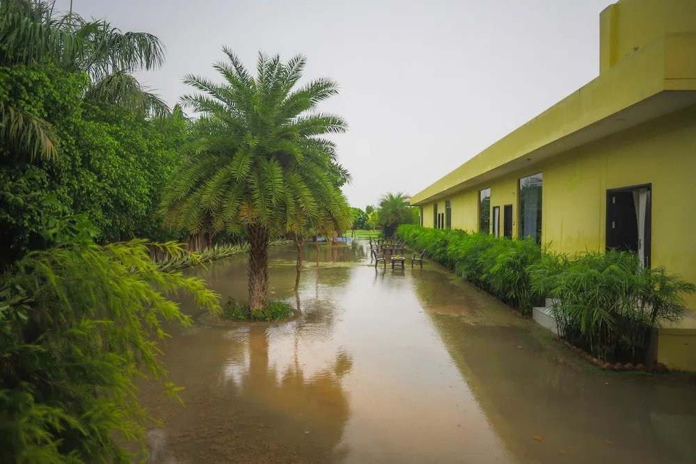 V Resorts Chambal Paradise Resort