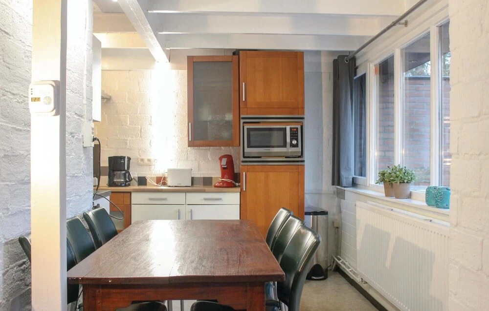 Beautiful Home in Rekem-lanaken With 3 Bedrooms and Wifi