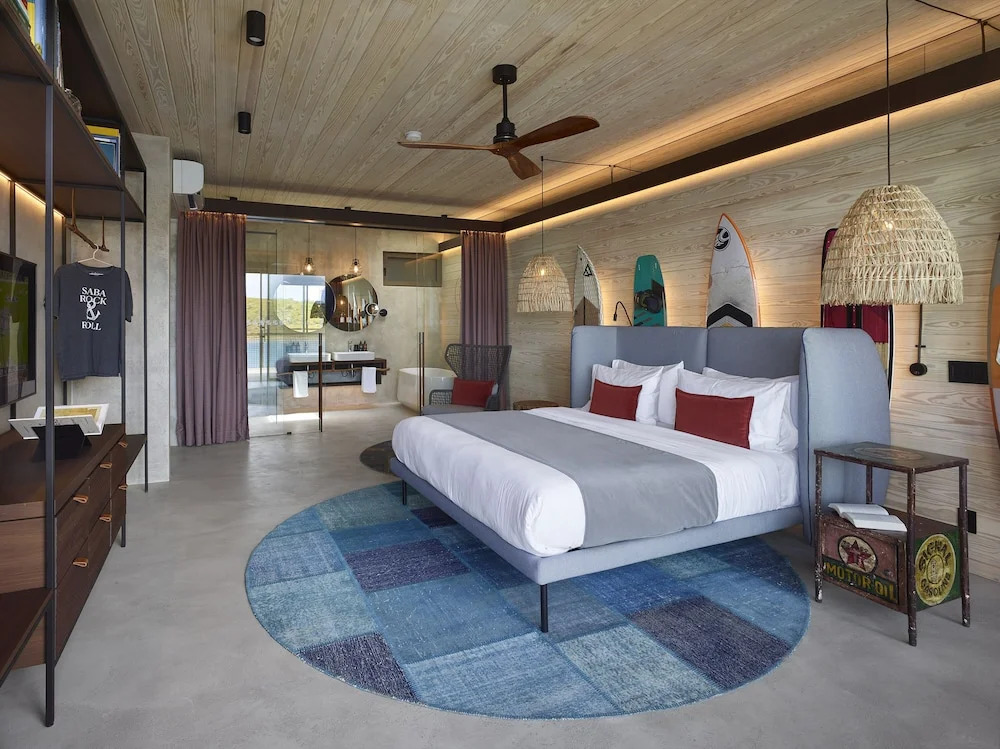 Saba Rock Resort
