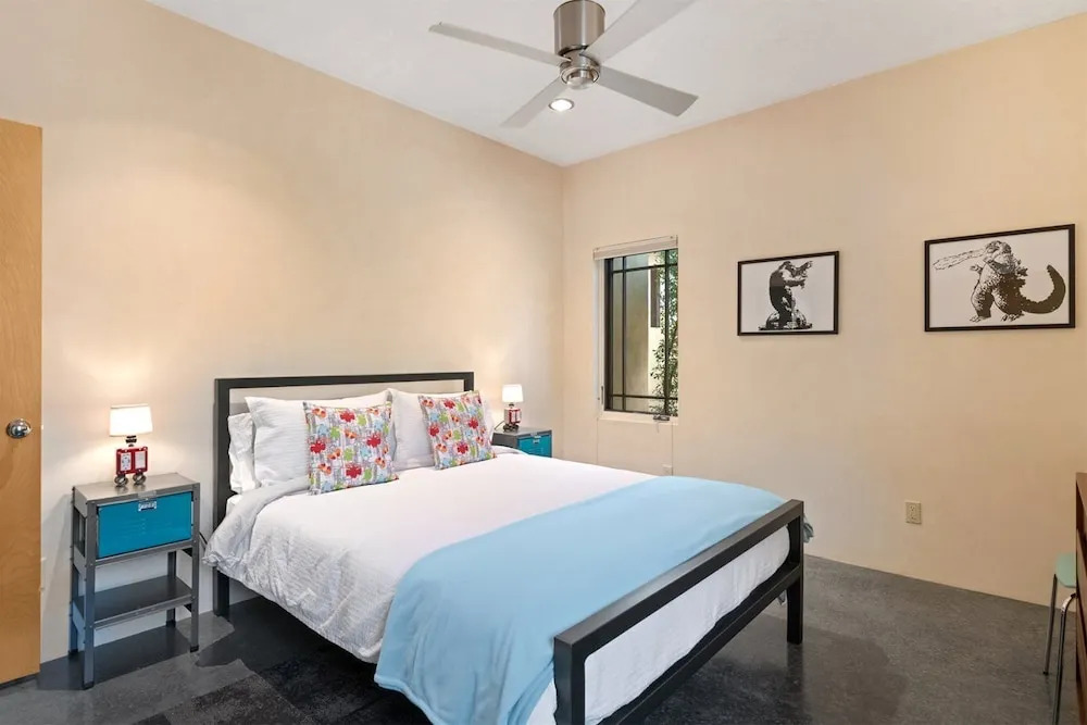 Casa Godzilla - Atomic Style in the Heart of Santa Fe