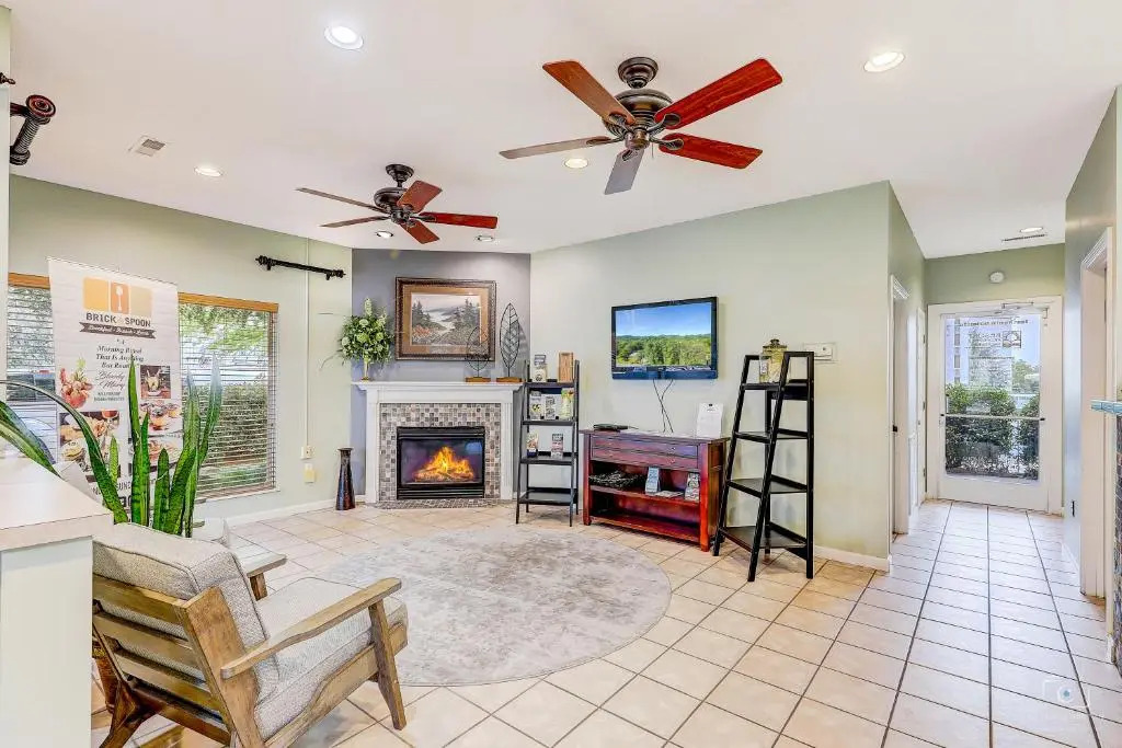 Whispering Pines 113