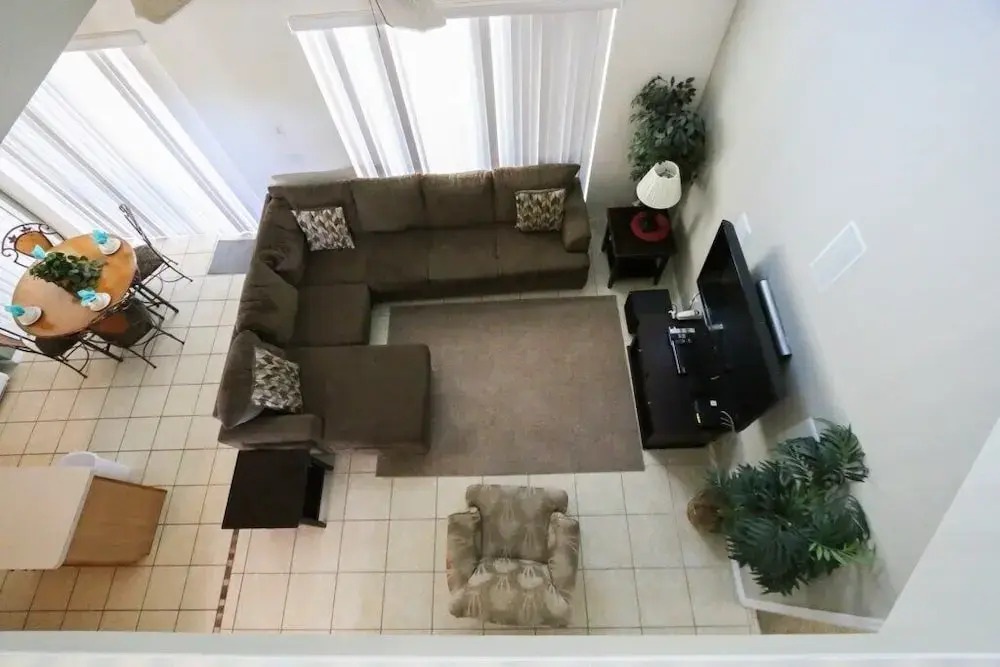 Exclusive 7 Bedroom Pool In Resort Community Condo
