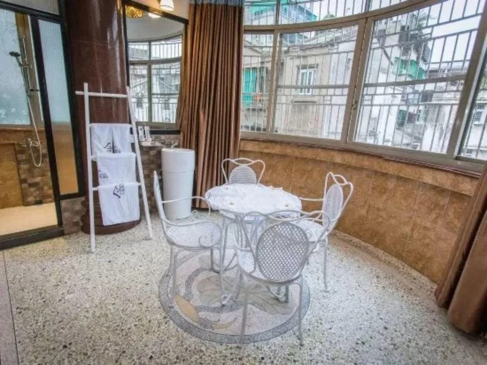 Chaozhou Two Wood Hostel
