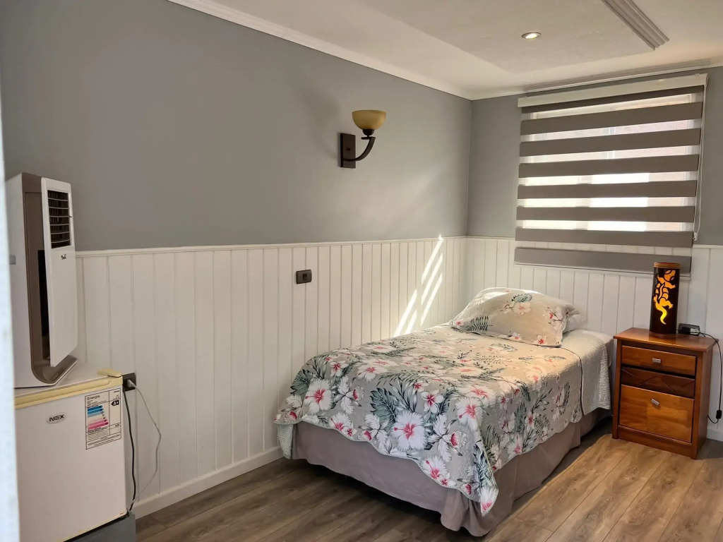 Inaki Uhi Hotel