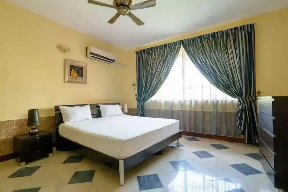 Amariah Apartments Bahari Beach