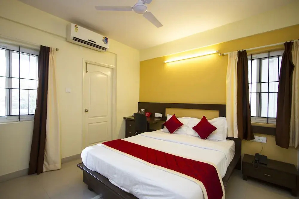 Oyo Rooms Indiranagar 214