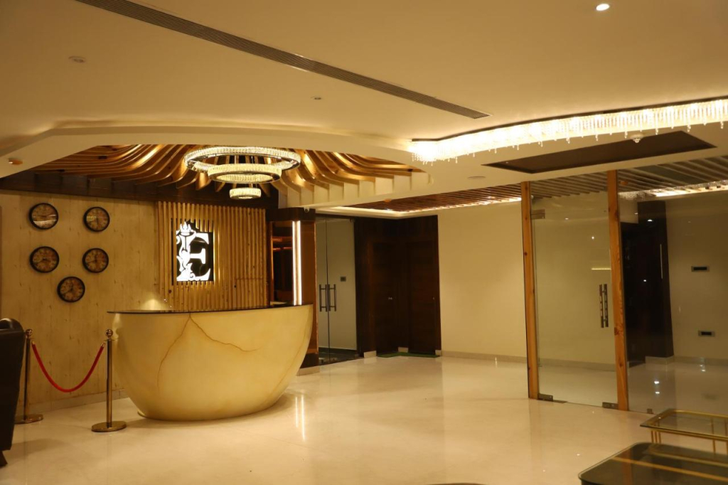 Hotel Emperio Grand